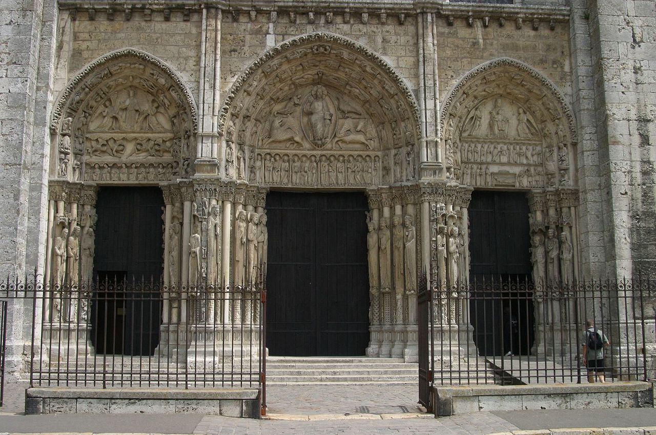 1280px-Chartres.