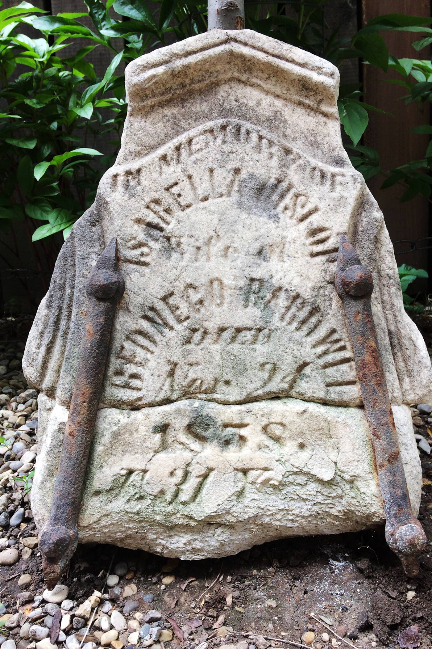 1621532023-20210520-gravestone-toronto-home.