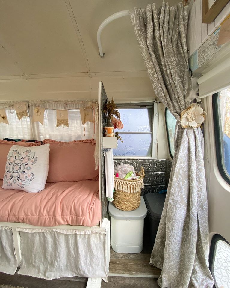 3616_n.?_nc_cat=109&ccb=1-5&_nc_sid=730e14&_nc_ohc=xmIQufxWoZAAX_YoroK&_nc_ht=scontent-yyz1-1.