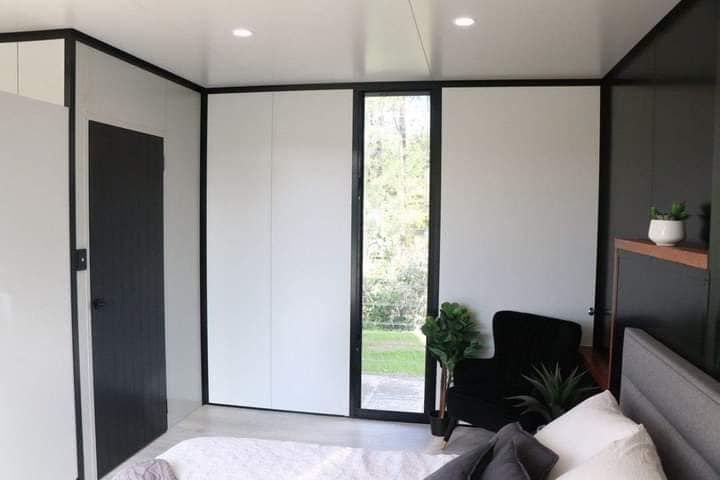 4319_n.?_nc_cat=109&ccb=1-7&_nc_sid=8bfeb9&_nc_ohc=T2QGIPIu8DkAX8uyT2u&_nc_ht=scontent-yyz1-1.