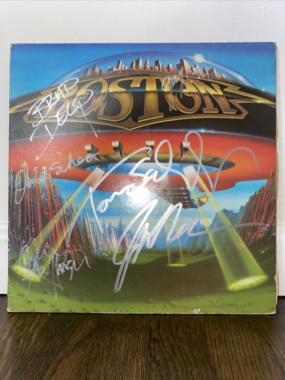 bostonsignedalbum.