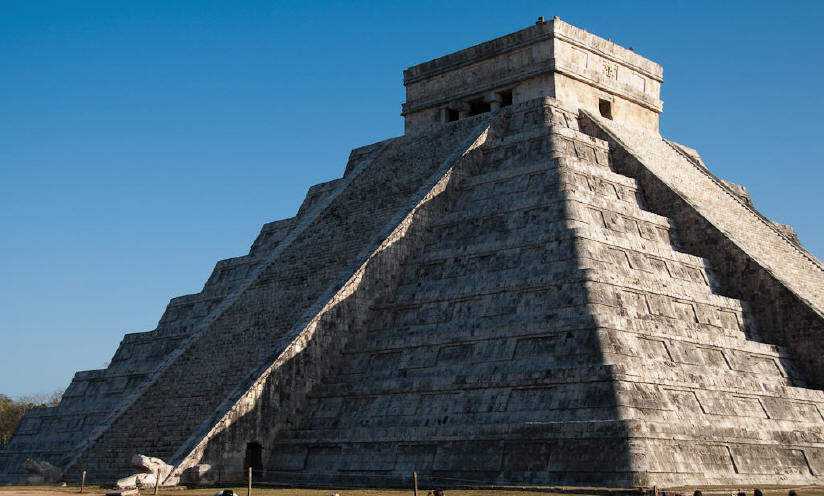 chichenItza_equinox2.