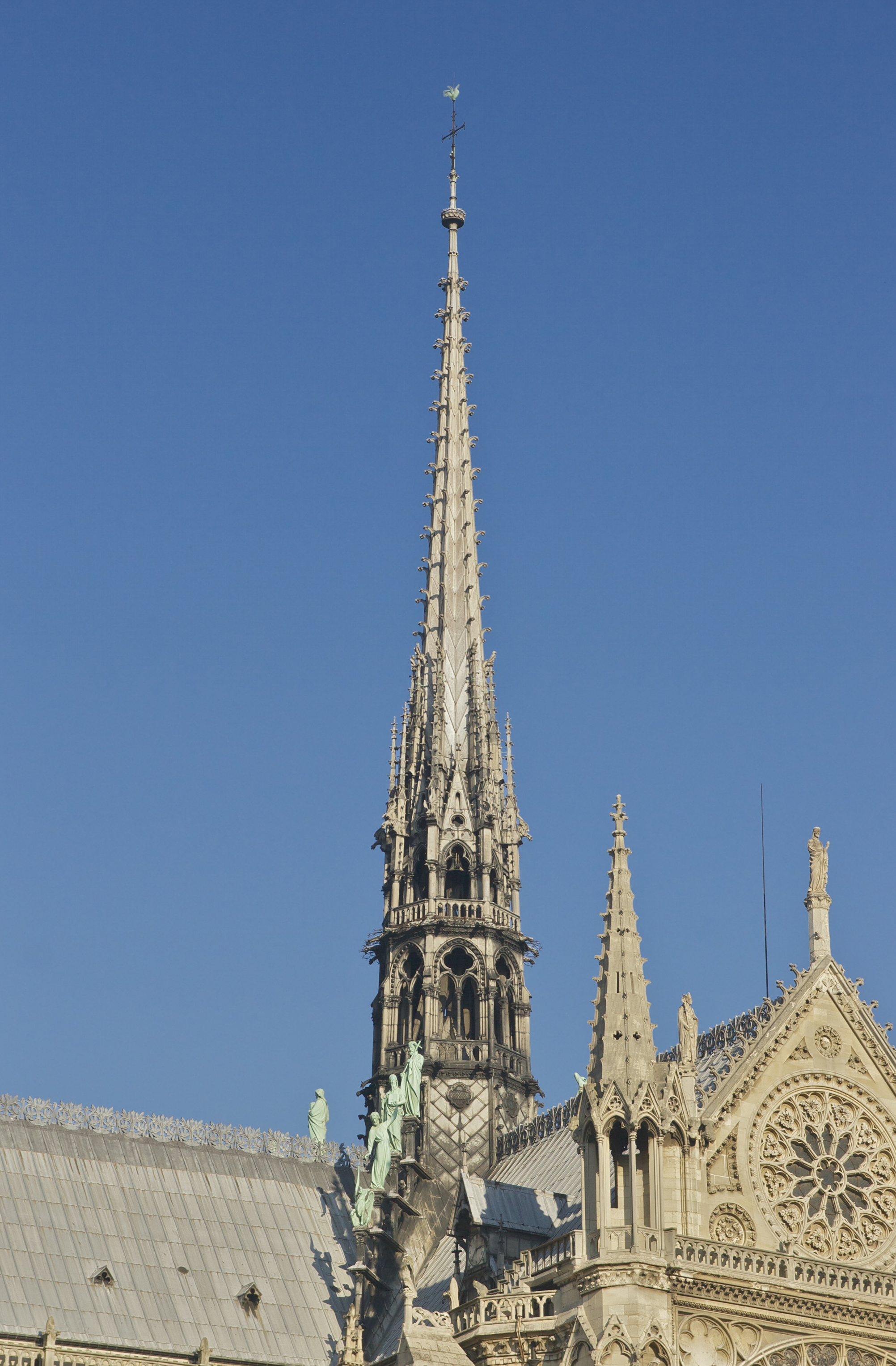 Fl%C3%A8che_Notre-Dame_de_Paris.