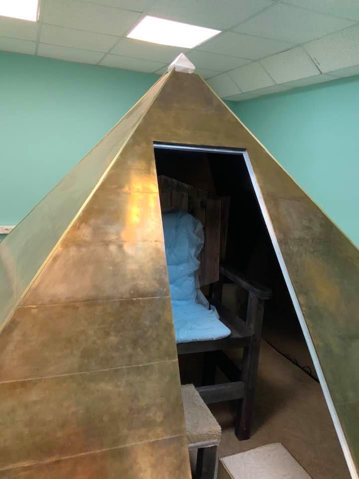 gariaevPyramid.