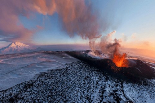 mt-erebus-active.