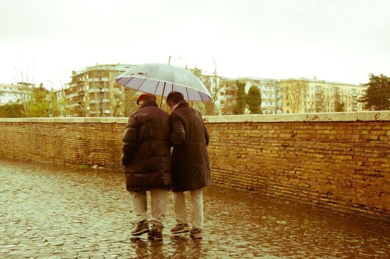 older-couple-walking-relationship-advice-780x518.