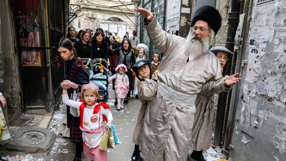 purim-may-have-been-celebrated-before-esthers-time-1575494049.