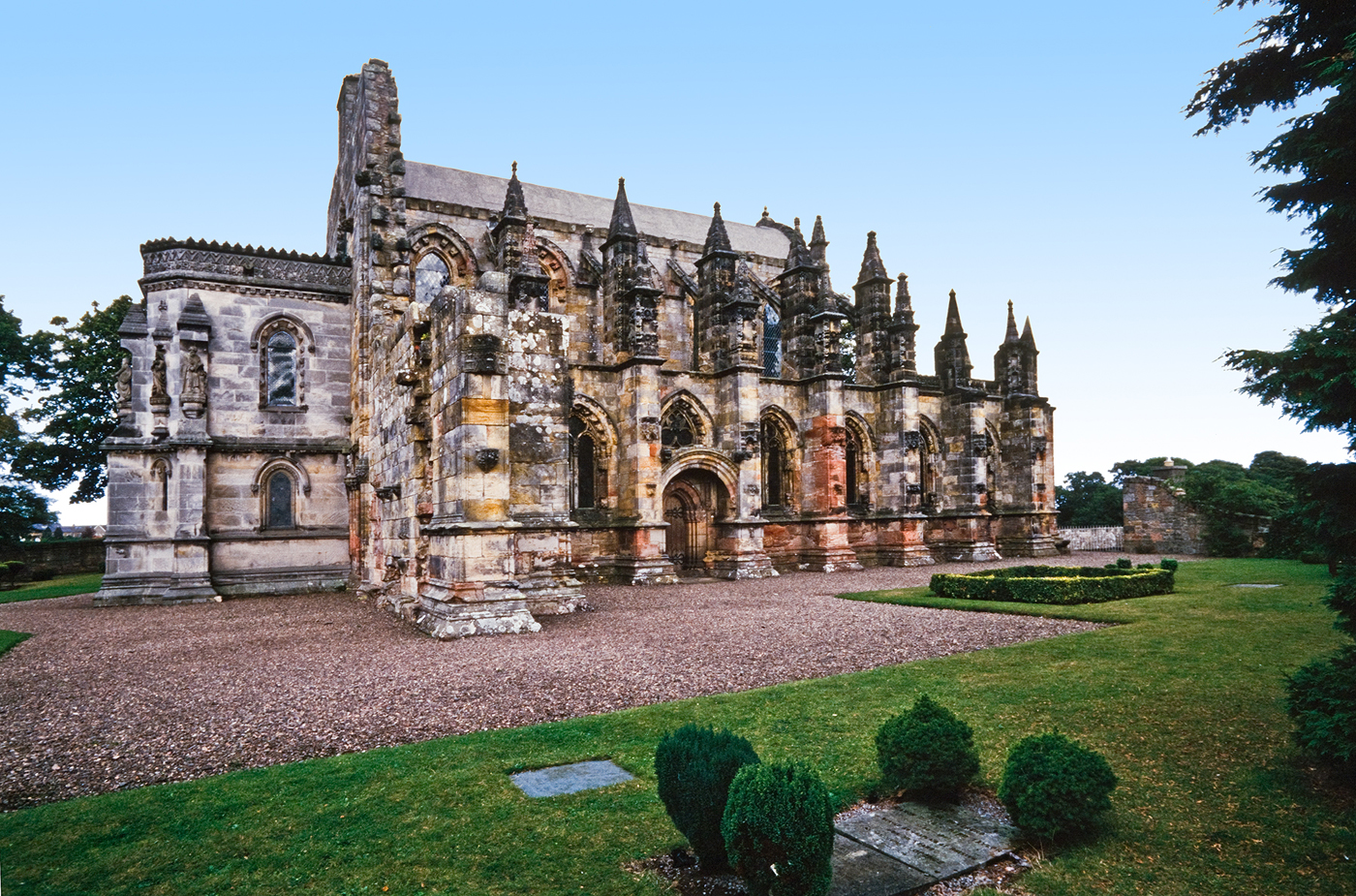 rosslyn-chapel-1.