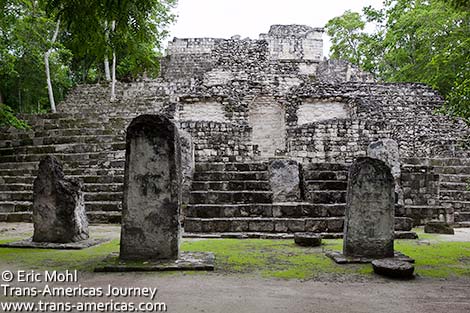 StructureIV-stelle-Calakmul.