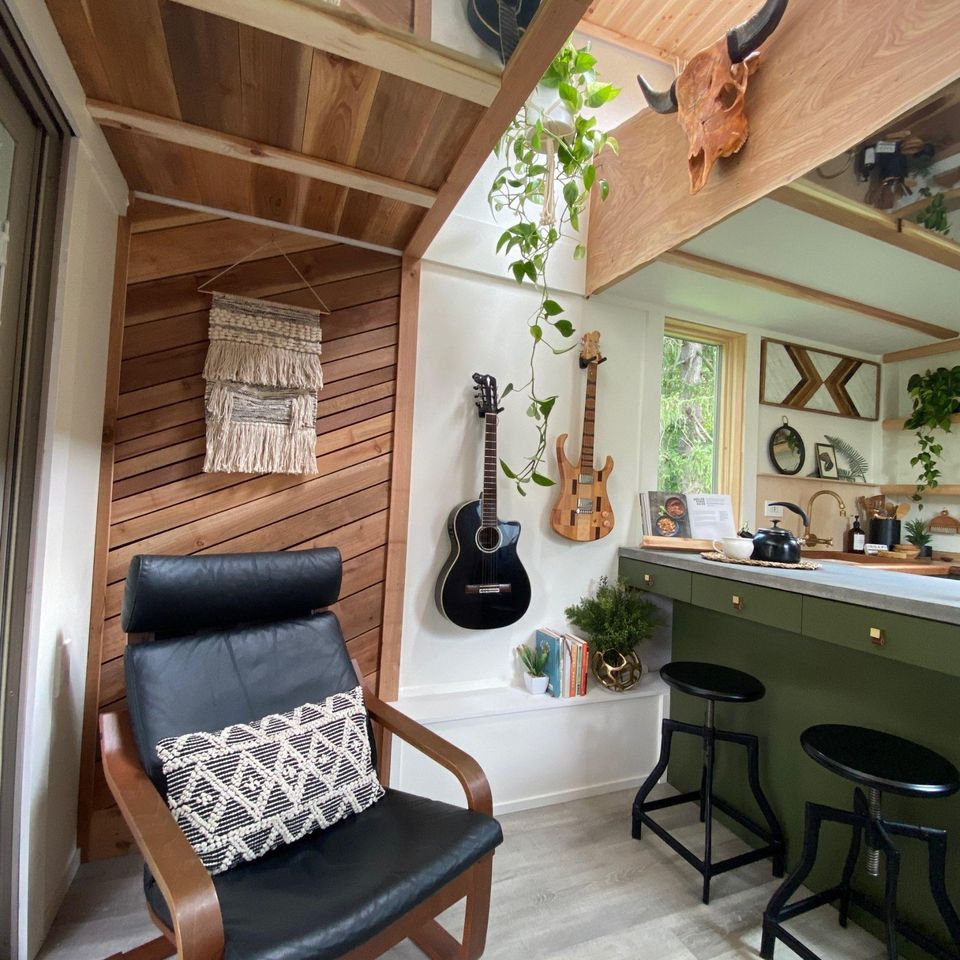 tinyhouse1d.
