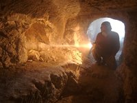 storymaker-ancient-tomb-jesus-1201030-515x388.